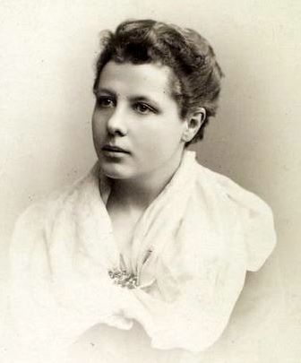 Annie_Besant_-_portrait